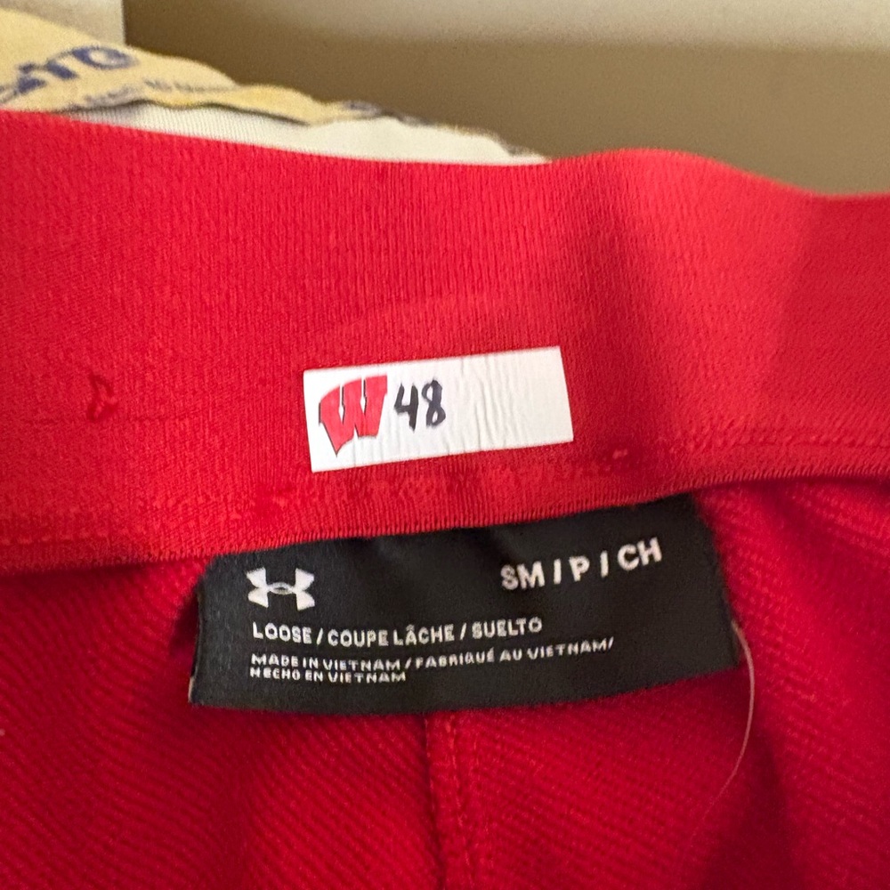 University of Wisconsin Badgers Under Armour Red Sweatpants Men's S - Picture 3 of 3